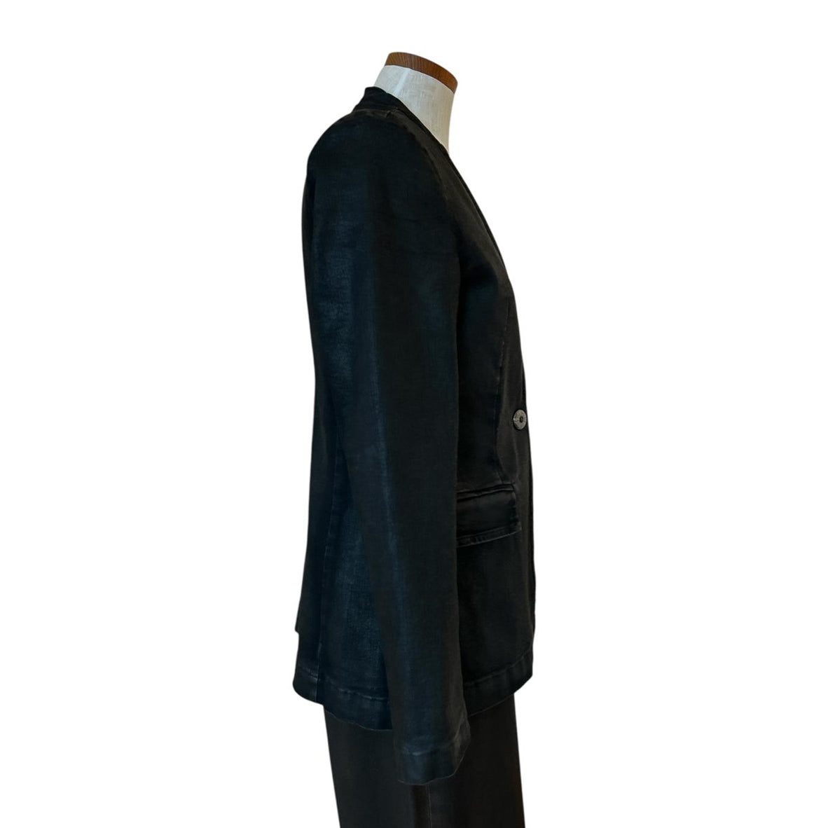 Side picture Coated Black Blazer Japan Denim Shaft Jean for women at Aqualta