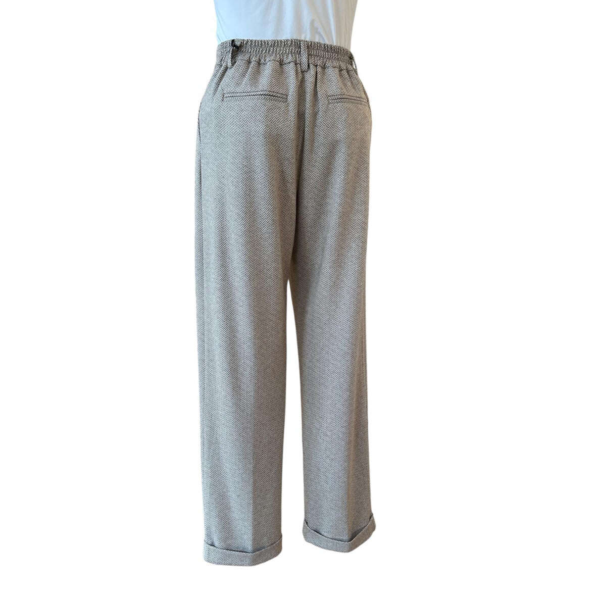 Back picture of Herringbone cuff trousers Cream for women Goodmatch sold at Aqualta