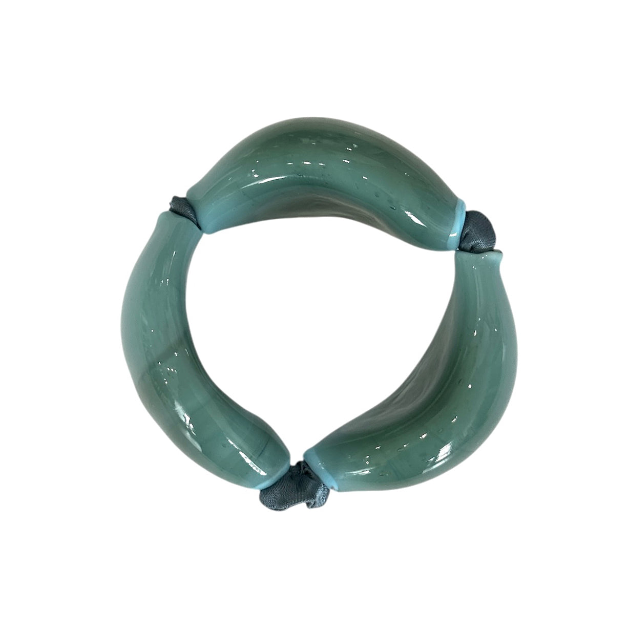 Elegant Murano glass bracelet in light blue with stretch band, handcrafted and sold by Aqualta