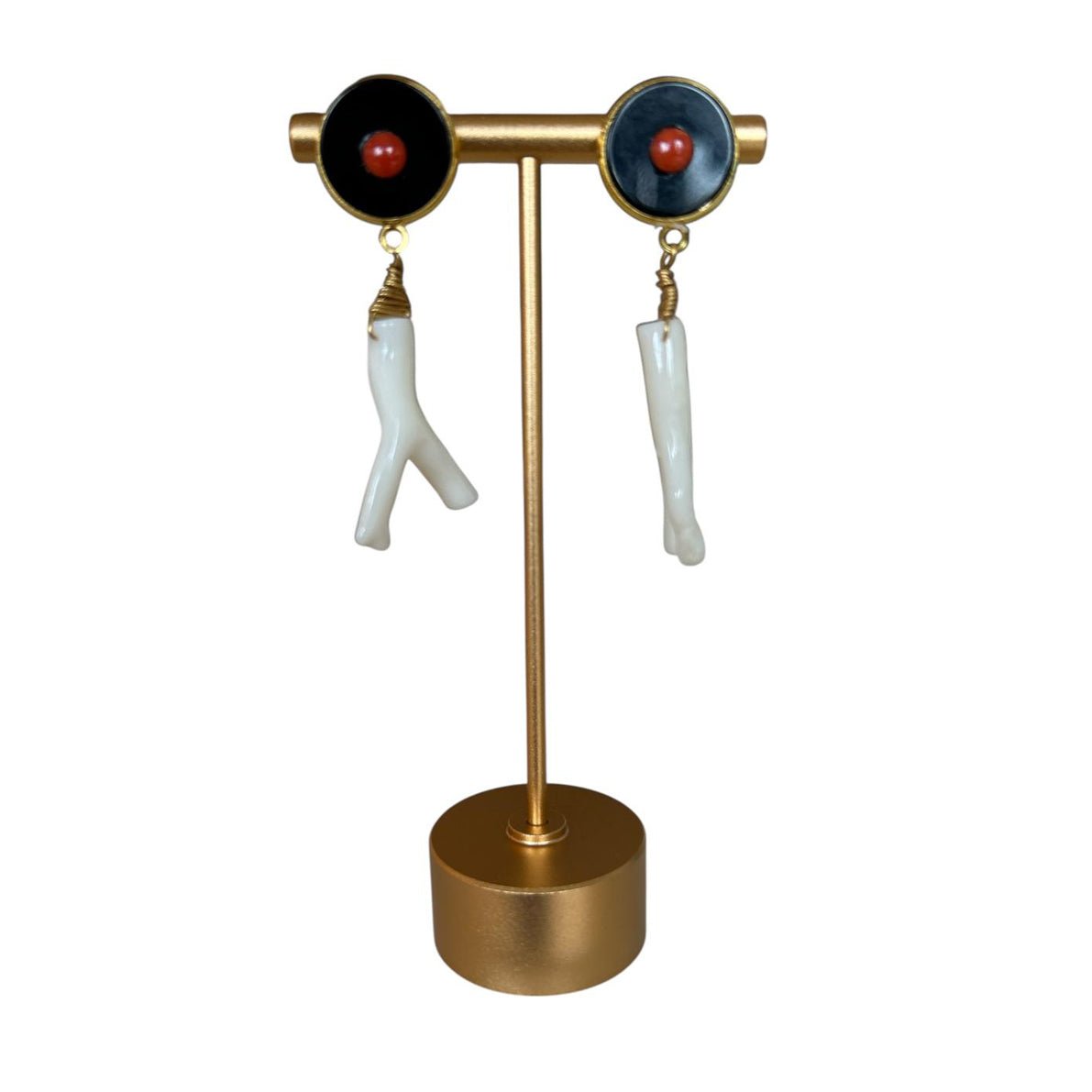 White & Red Coral with Onyx Earrings - AQUALTA