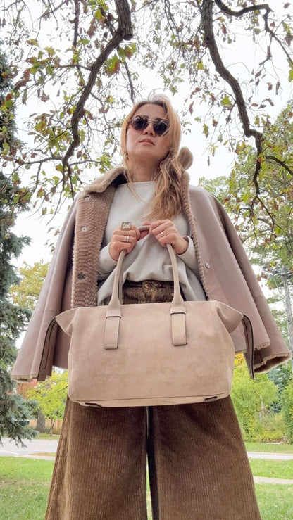Medium Suede Tote Sand Biagini sold at Aqualta 2