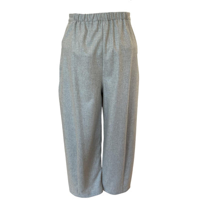 Back picture of Barrel Cut Pants Cream Neirami for women sold at Aqualta