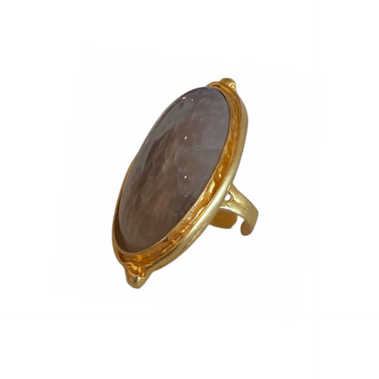 Picture of he top of our Blue Agate & Gold Vermeil Ring Le Pietre Sold at Aqualta 3