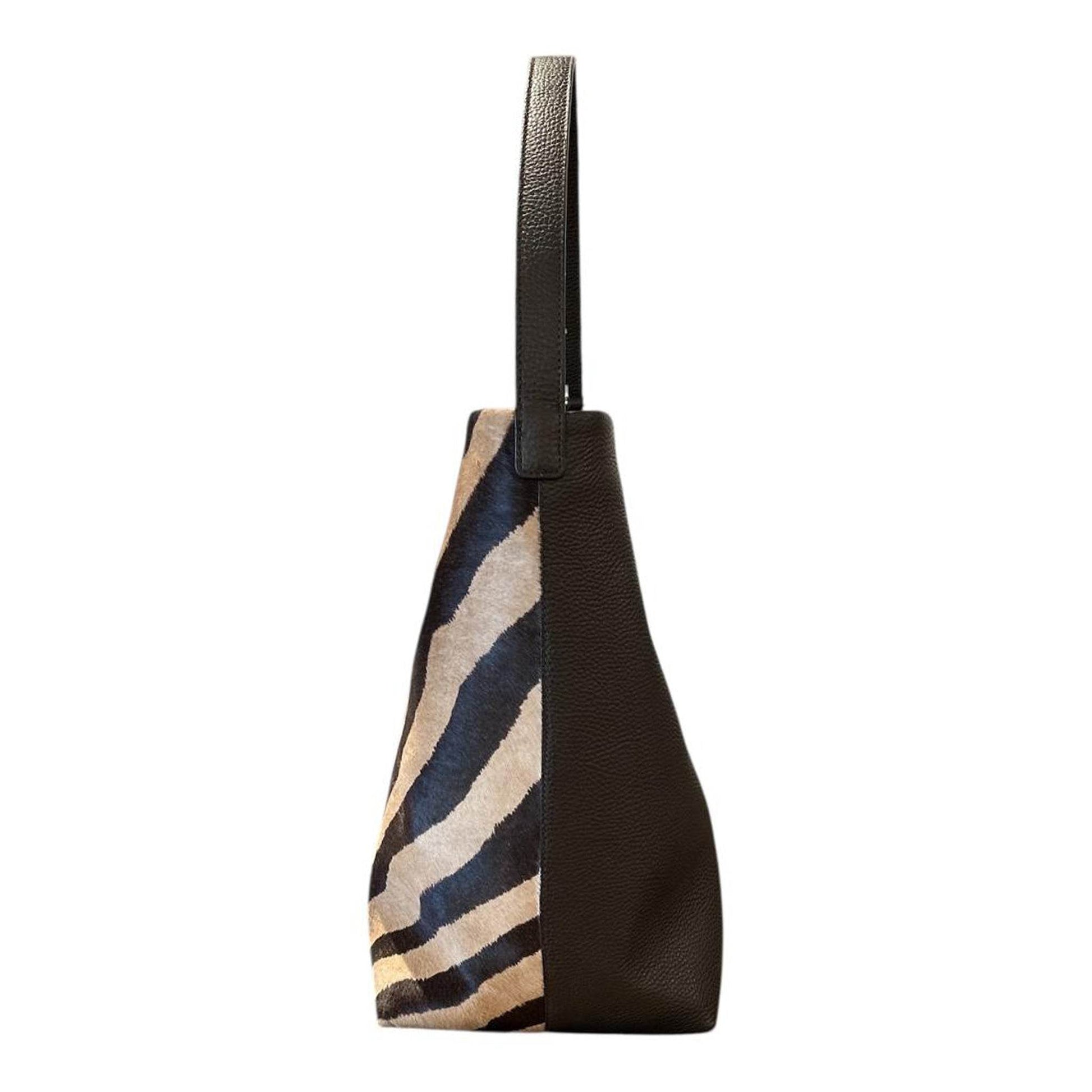 Side picture of Bucket Bag Pony hair Zebra print sold at Aqualta