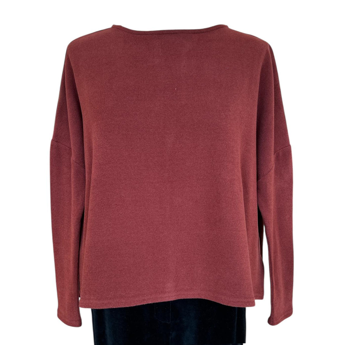 Burgundy Sweater Boatneck for women Neirami sold at Aqualta