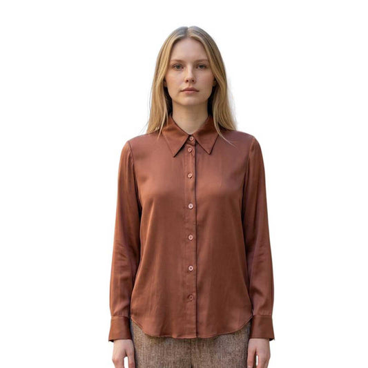 Women wearing a Collar Shirt Latia Bronze Sand For Women sold At Aqualta