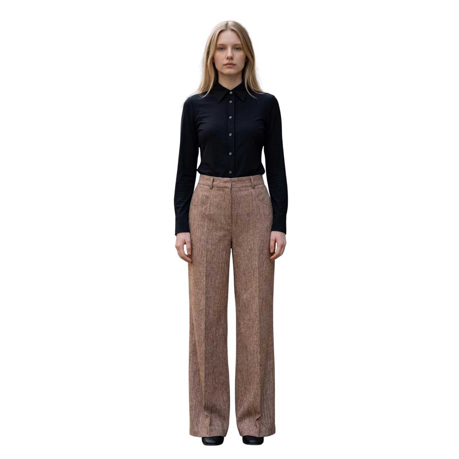 Woman wearing a Collar Shirt Skin like Black Caliban sold at Aqualta 3