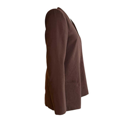 Side picture of our Collarless V-neck Blazer Brown Goodmatch sold at Aqualta