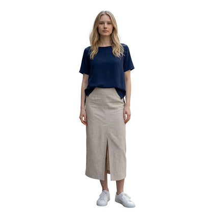 Woman wearing a Cotton Tee Flare cut Navy Neirami sold at Aqualta 2
