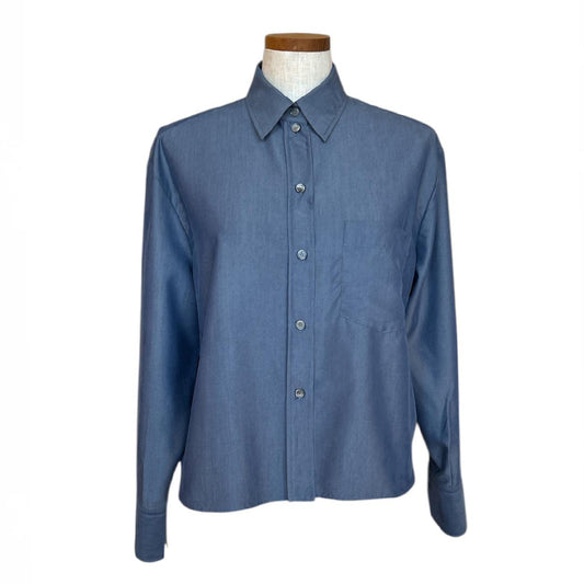 Front picture of our Cropped Blue Shirt Academia sold at Aqualta