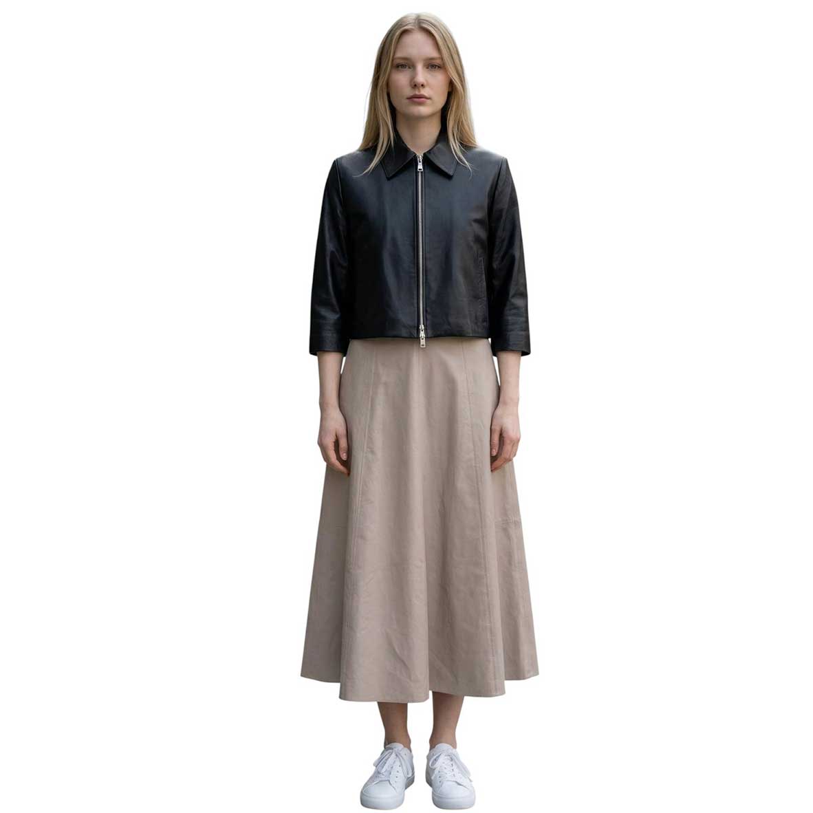 Cropped Leather Jacket with zipper Black Suprema sold at Aqualta 3