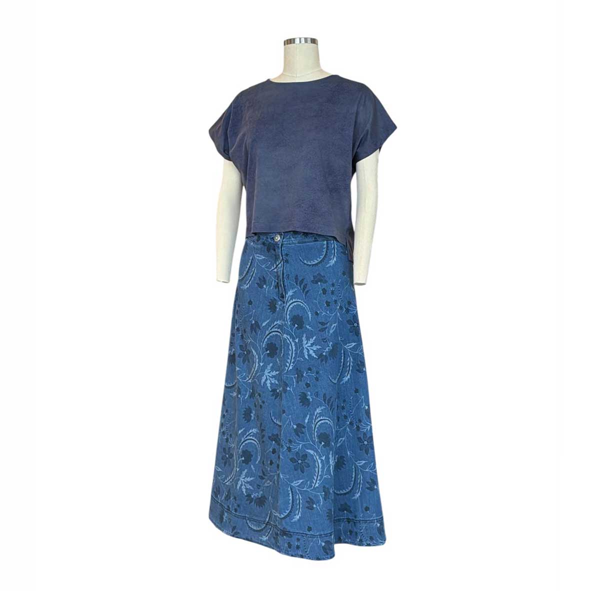 Denim Skirt Mid waist print Shaft Jean sold at Aqualta 4