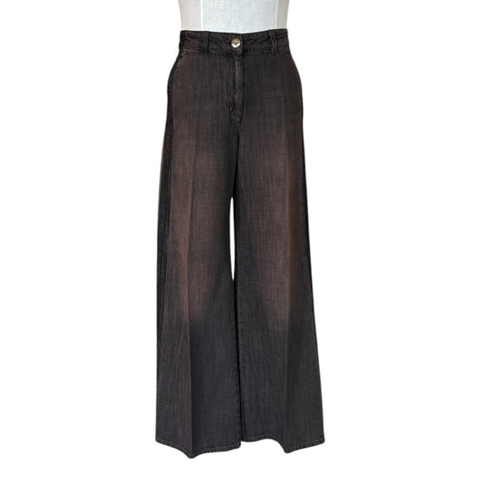 Front picture of Flare Japan Denim Mid waist Brown sold at Aqualta