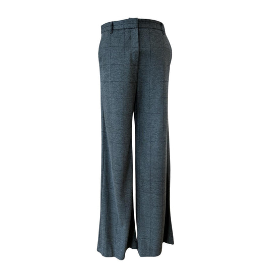 Front picture of Grey Tartan Pants Palazzo cut for women Goodmatch sold at Aqualta