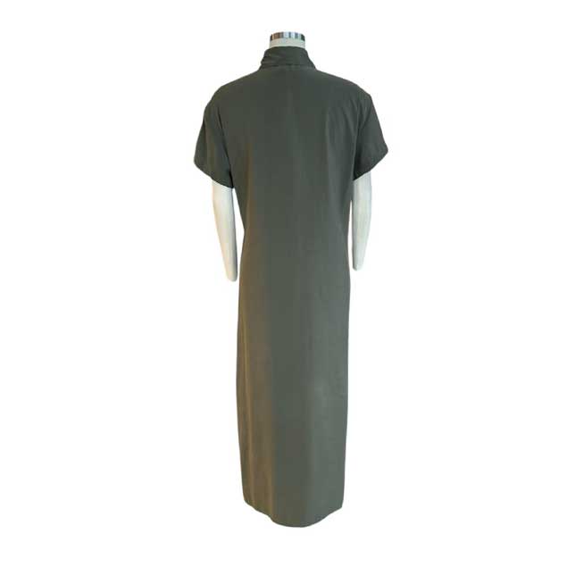 Back picture of our Long Green Wrap dress Caliban sold at Aqualta