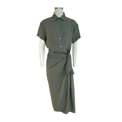 Front picture of our Long Green Wrap dress Caliban sold at Aqualta