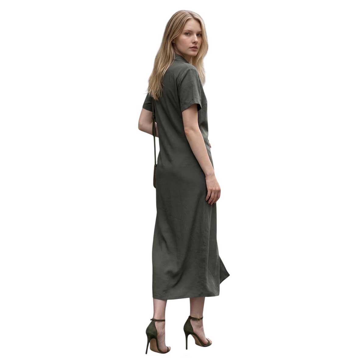 Back picture of our Long Green Wrap dress Caliban sold at Aqualta 4