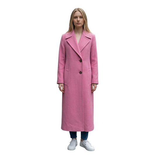 Woman wearing a Pink Coat Cashmere Blend Sand sold at Aqualta