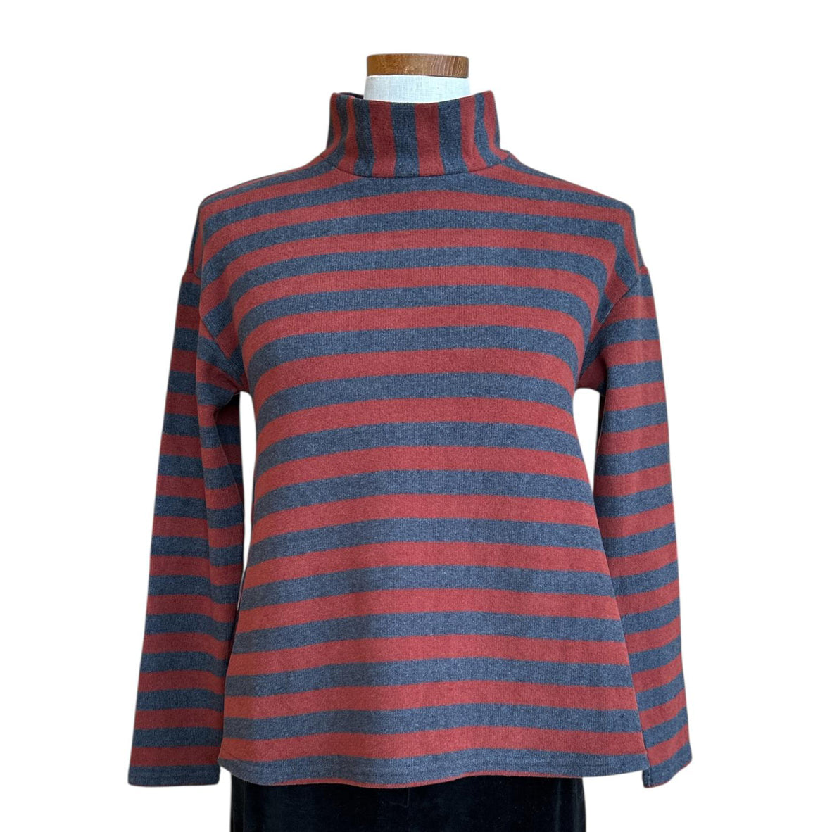 Ring Neck Sweater Stripes Burgundy-Grey for women Neirami Sold at Aqualtawear