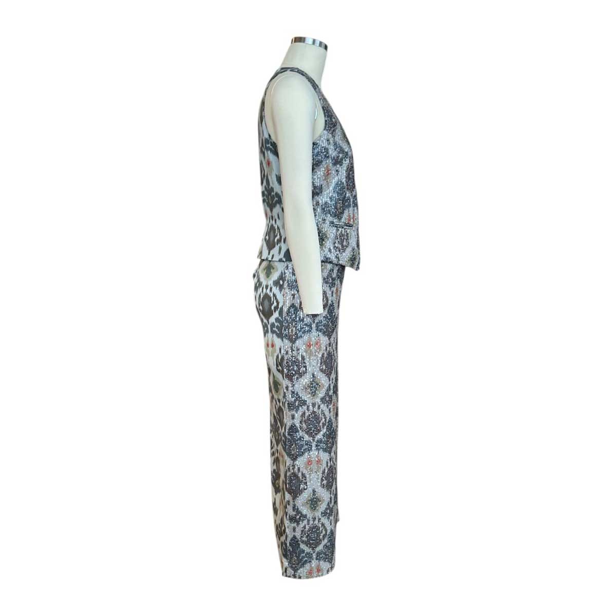 Sequin Floral motif vest Deluxe sold at Aqualta 4