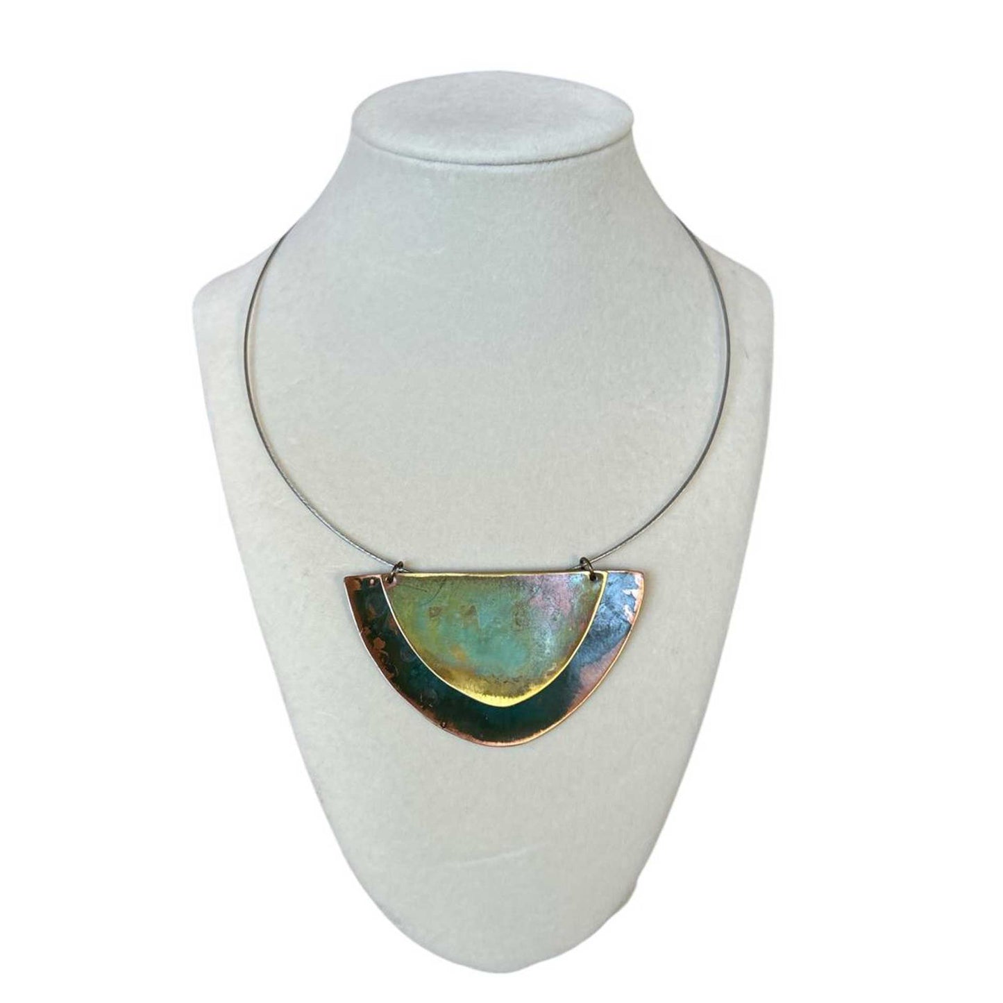 Short Choker Necklace Brass & Copper Large pendant Gold Hoiko sold at Aqualta