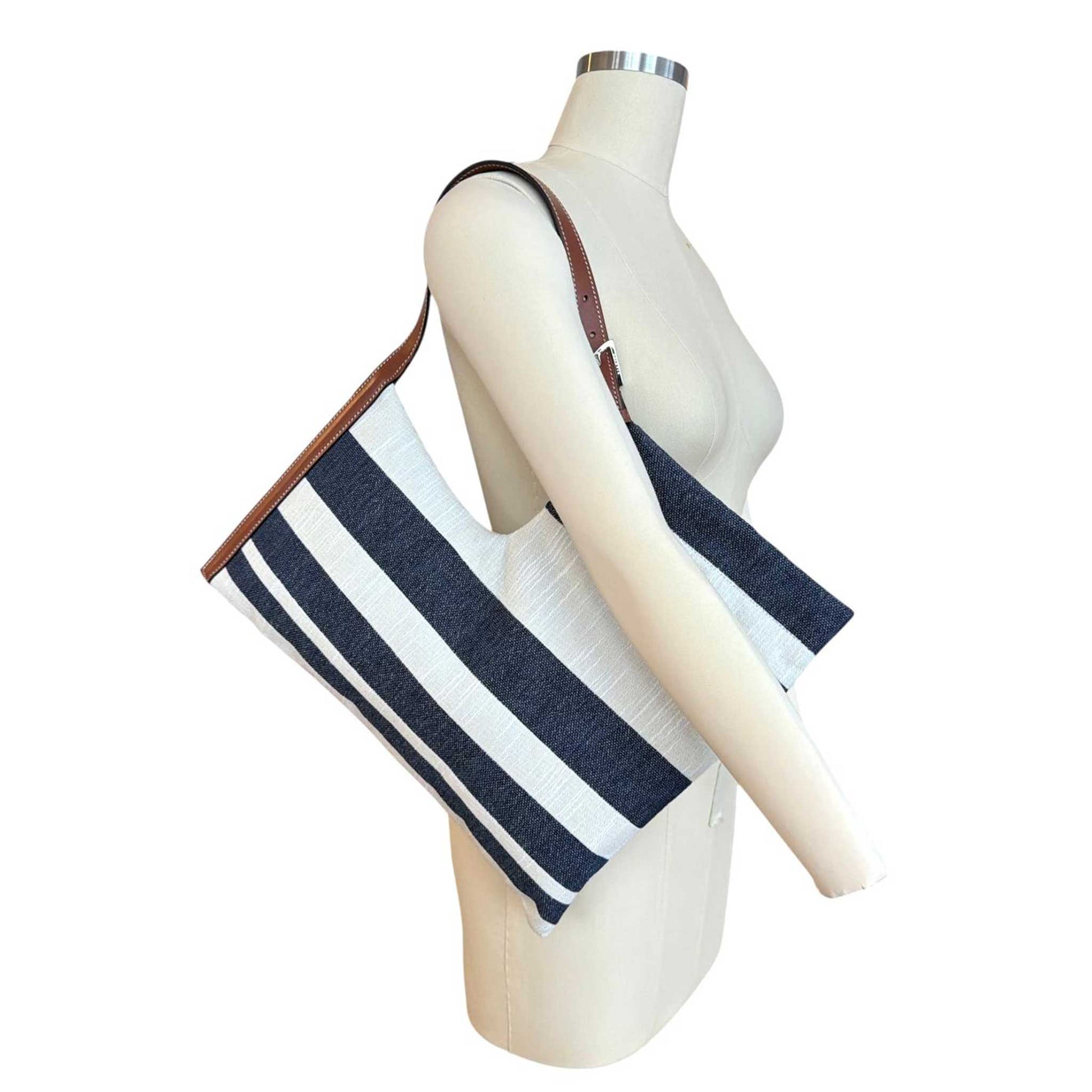 Small Aria Bag wide stripes Biagini sold at Aqualta 3