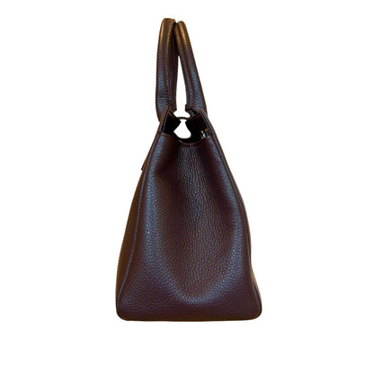 Side picture of our Top Handle Leather Satchel Bag brown Biagini sold at Aqualta