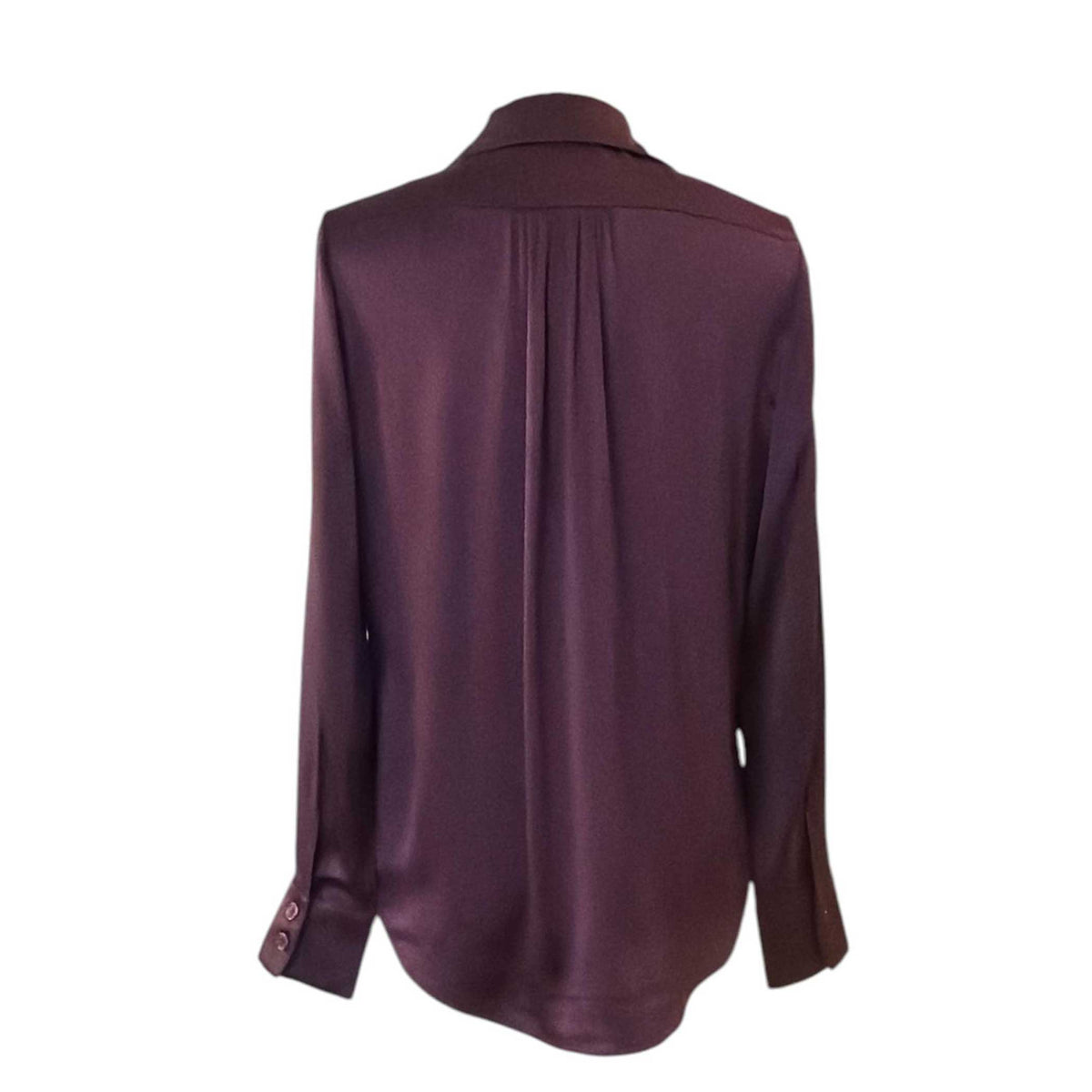 Women’s Bordeaux V-neck collar shirt Latia by Sand, sold at Aqualta, with a relaxed elegant silhouette.