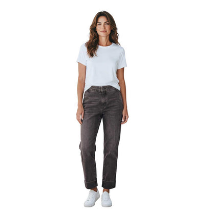 Brown vintage straight cuffed women’s jeans by Rocco Ragni at Aqualta.