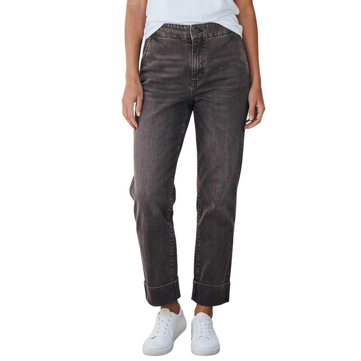 Women’s vintage brown straight-leg cuffed denim jeans by Rocco Ragni, sold at Aqualta.