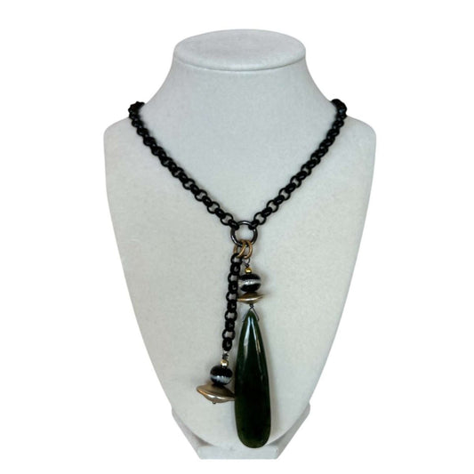 Agata Pendant on Black Chain Necklace - AQUALTA