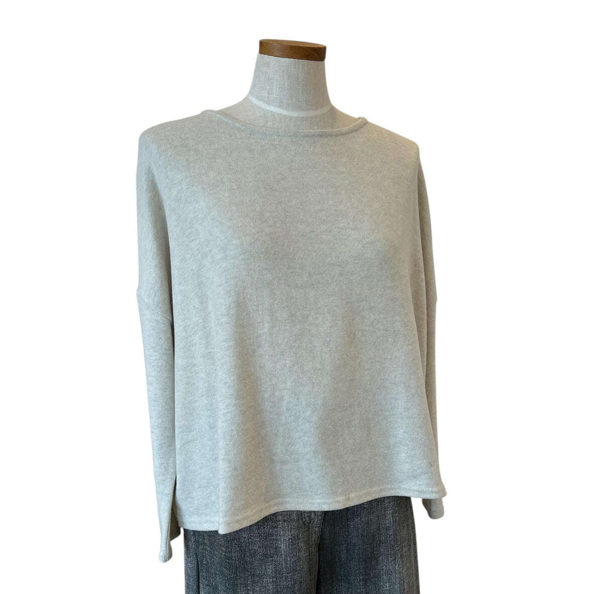 Cream Sweater Boatneck - AQUALTA