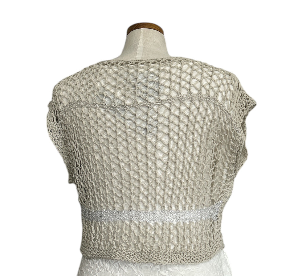 Elegant artisanal sleeveless knit pullover by Chiara Toffanin, sold at Aqualta