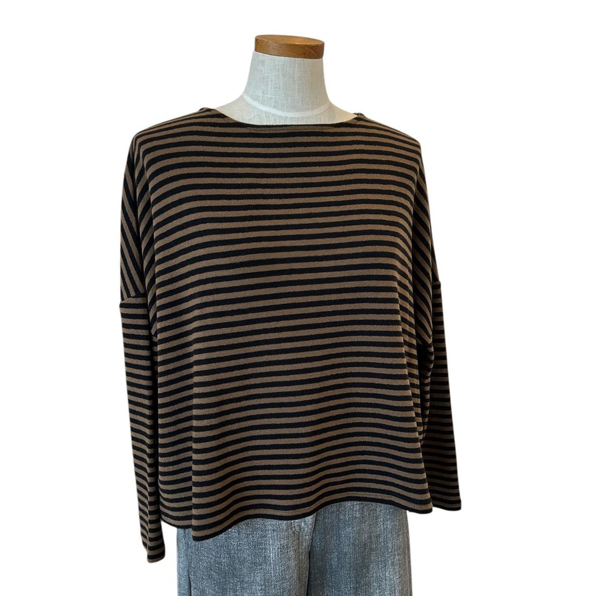 Mini Stripes Tobacco & Black Boatneck Sweater - AQUALTA
