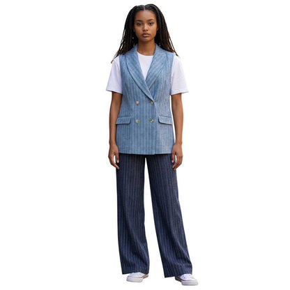 Woman wearing a Sleeveless Jersey Jacket Herringbone Blue Goodmatch sold at Aqualta 2