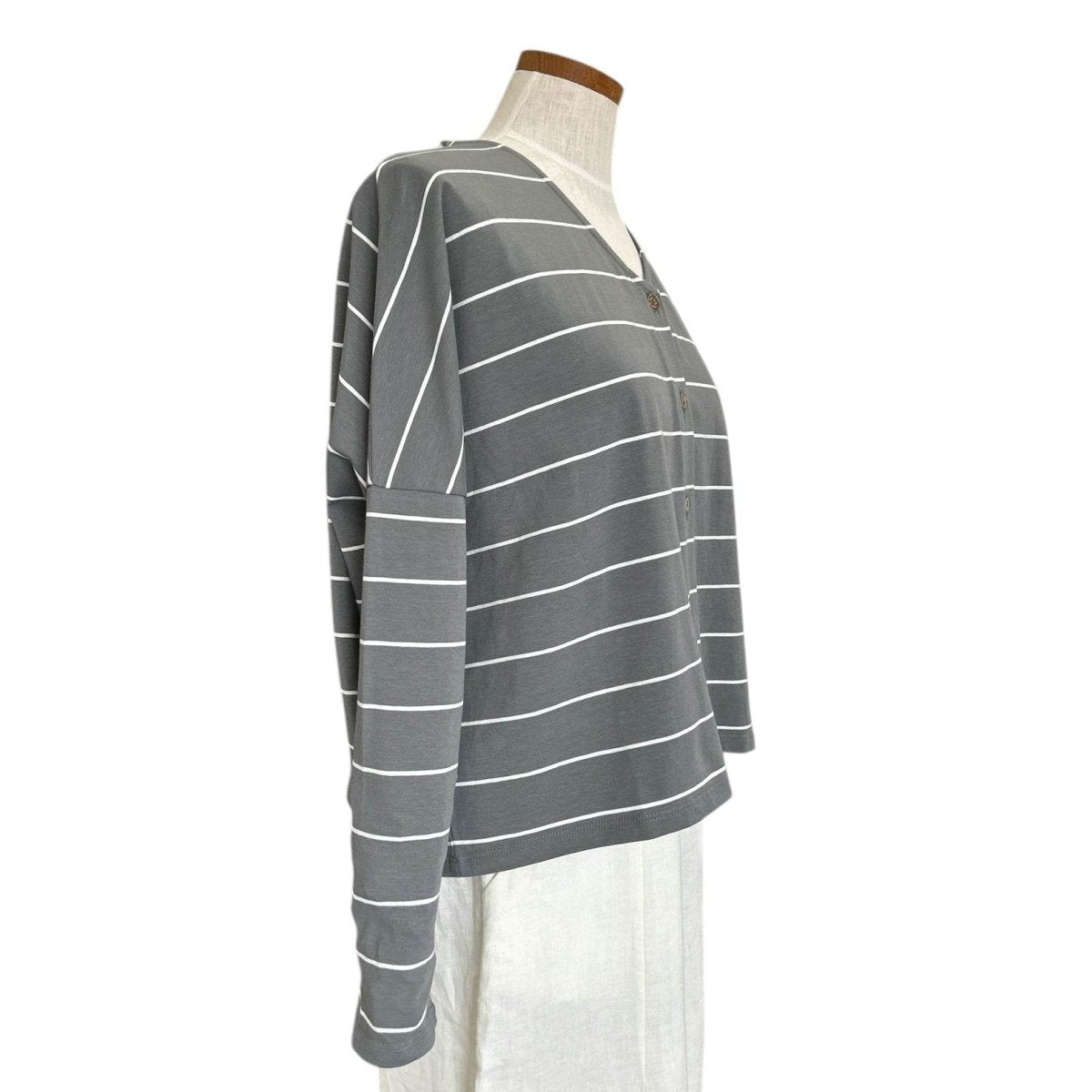 V - Neck Cardigan Stripes - AQUALTA