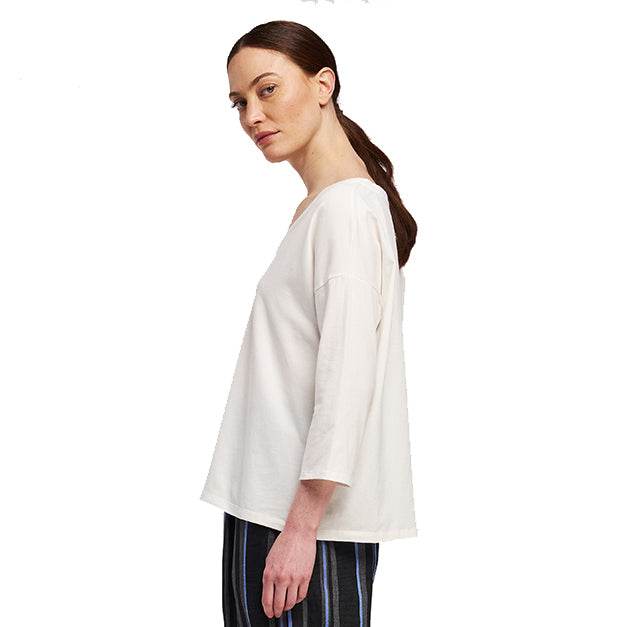 V - Neck Tee 3/4 sleeves White with design - AQUALTA