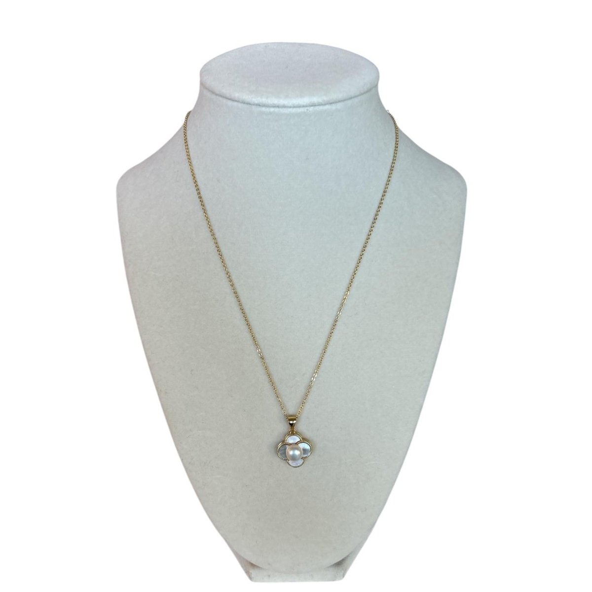 White Pearls & Gold Plated Set - AQUALTA